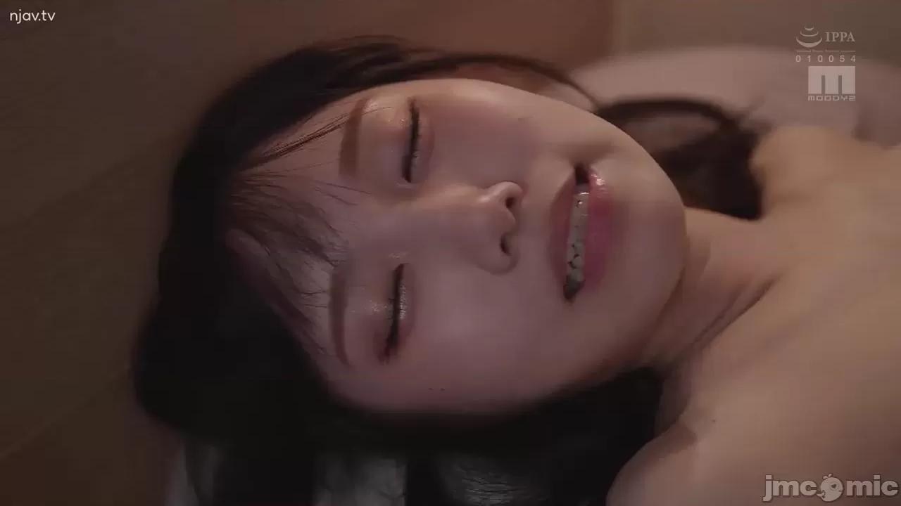同人销量突破15万张！ 一个故事的真人版，讲述了一个女孩陷入其中并让她使用她的阴户的故事。 - 同人销量突破15万张！ 斋藤阿美里  [MIMK-138] 入り浸りギャルにま○こ使わせて贳う话 实写版 同人卖上15万部突破！FANZA同人ランキング3冠达成！ 空前の大ヒット作品を实写化！ 斋藤あみり 第325页