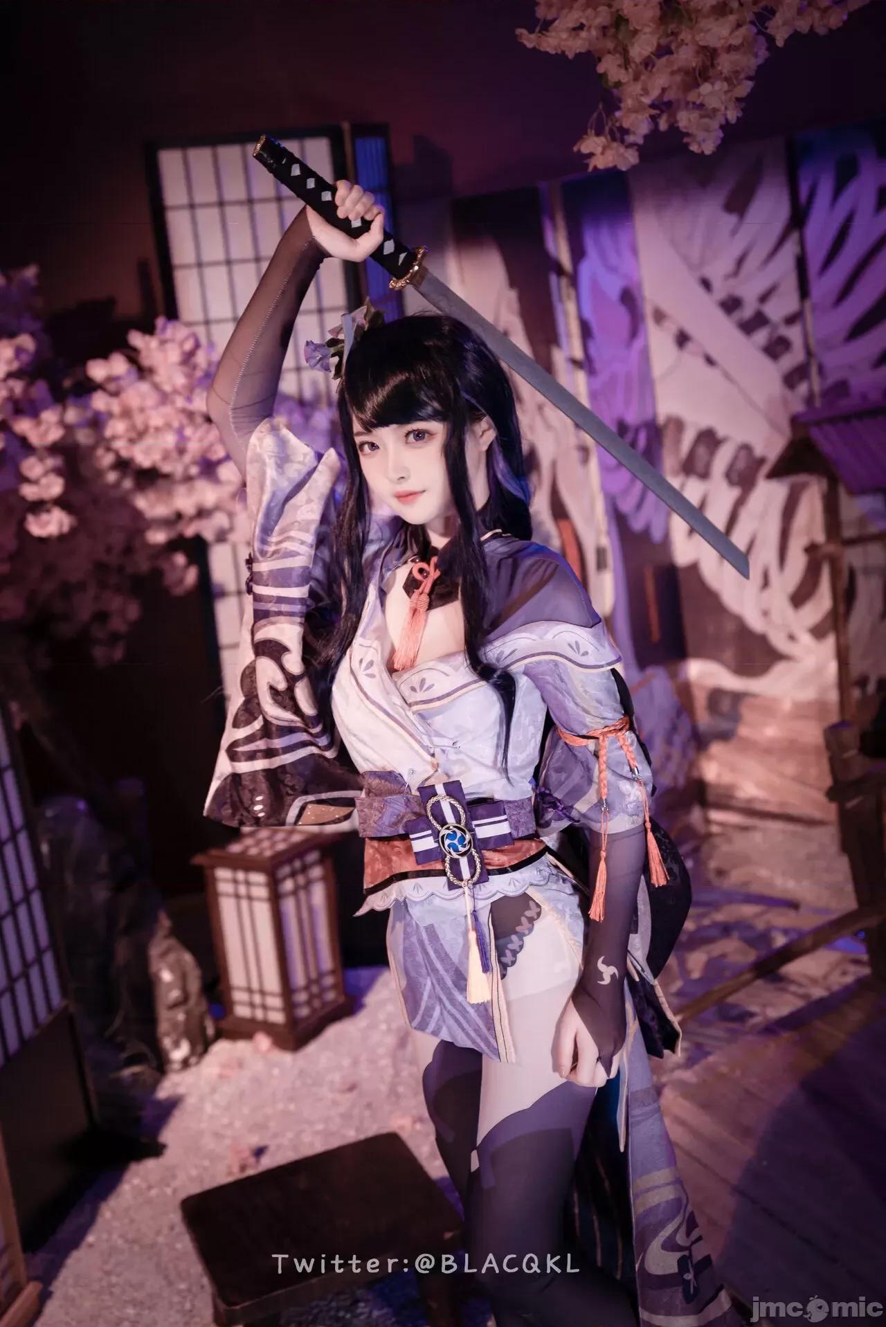 白莉爱吃巧克力 白莉爱吃巧克力 - 雷电将军 第10页