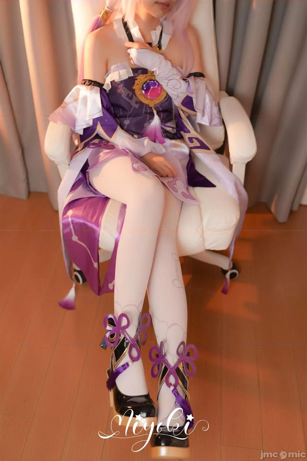 铃木美咲 铃木美咲(Misaki Suzuki) 美脚の祝福(符玄编) 第1页
